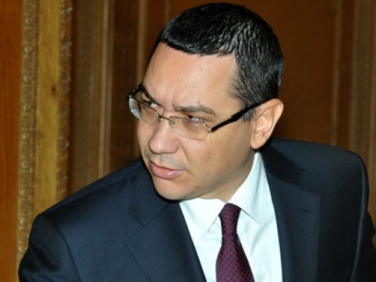 Băsescu: PONTA ar trebui să ceară O NOUĂ ÎNVESTIRE ca premier. Nu i-o mai dau!